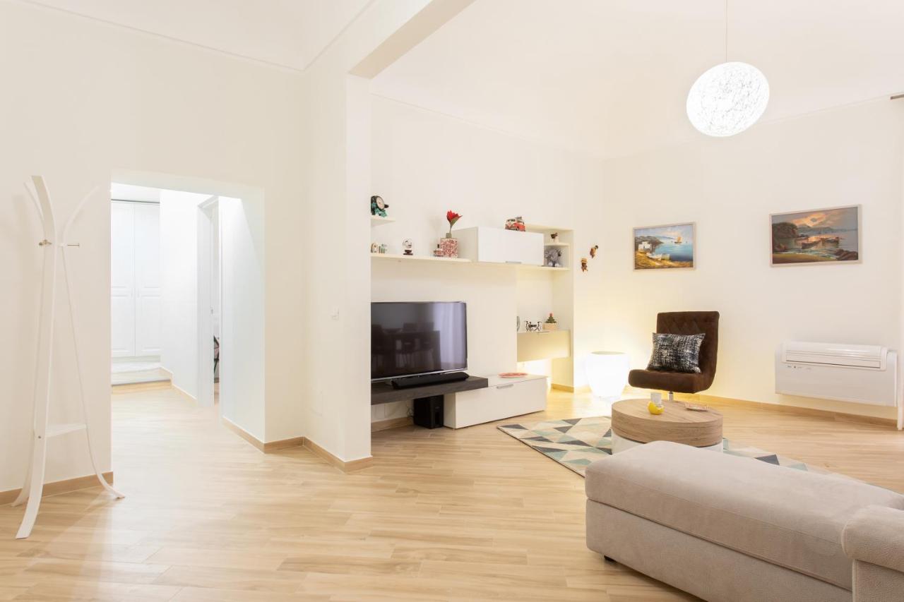 Appartamento Al Consiglio Reginale By Wonderful Italy Syracuse Bagian luar foto